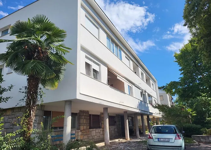 Kantrida-near The By Irundo Appartement Rijeka