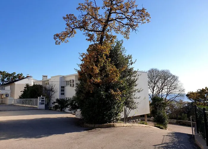Kantrida-near The By Irundo Appartement Rijeka